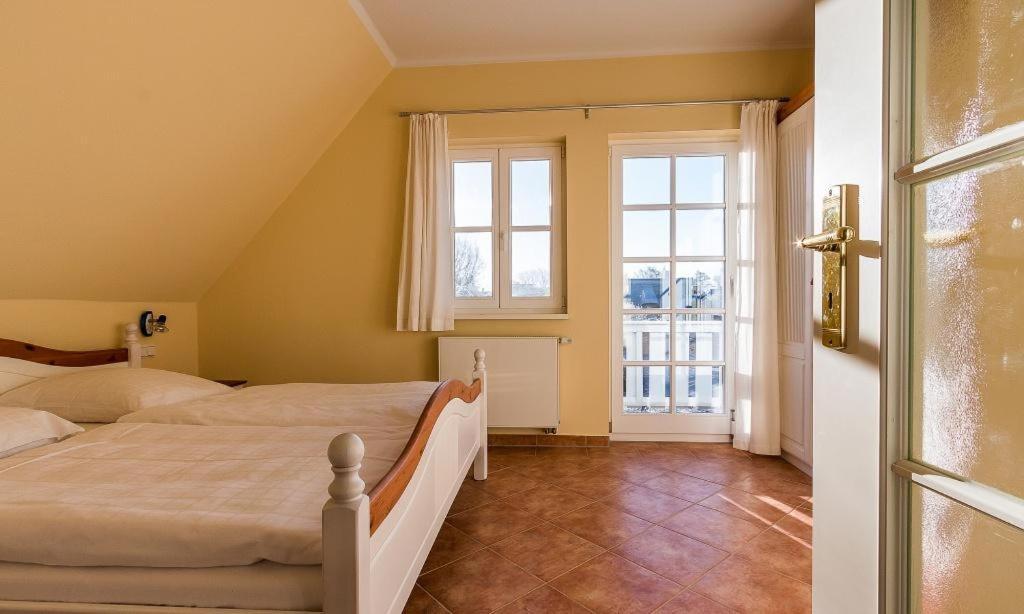 Ferienwohnung Madlen Ahrenshoop Exterior foto