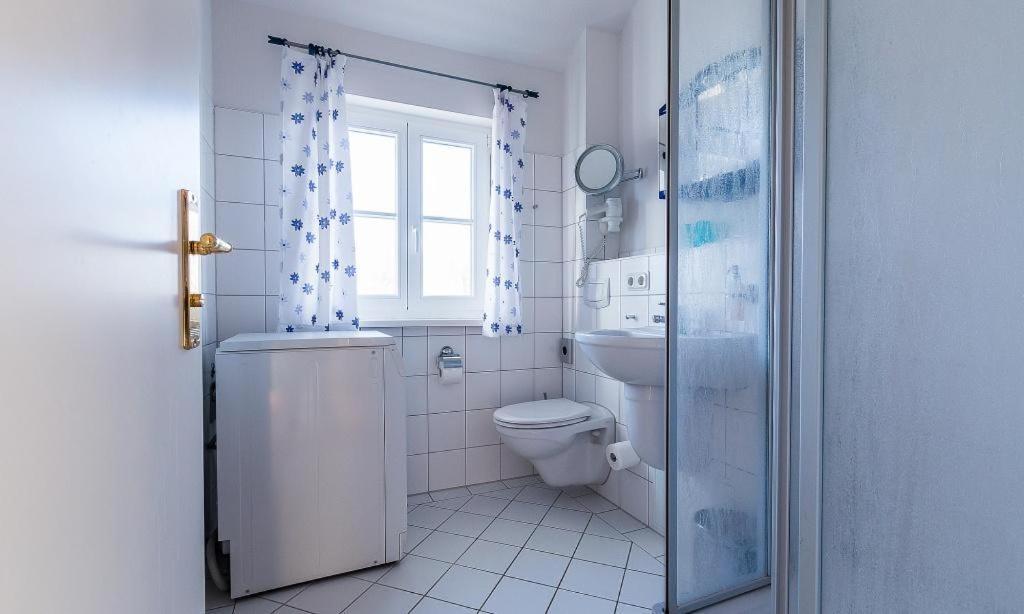 Ferienwohnung Madlen Ahrenshoop Exterior foto